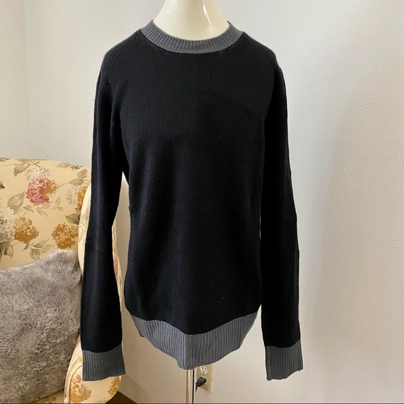 Prada Sweaters - Prada Black and Grey Cashmere Sweater